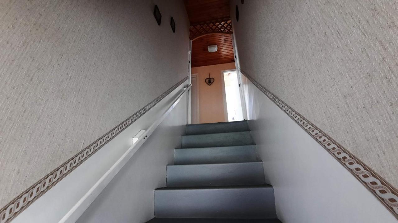 Apartamento Magdaléna Ház Balatonlelle Exterior foto