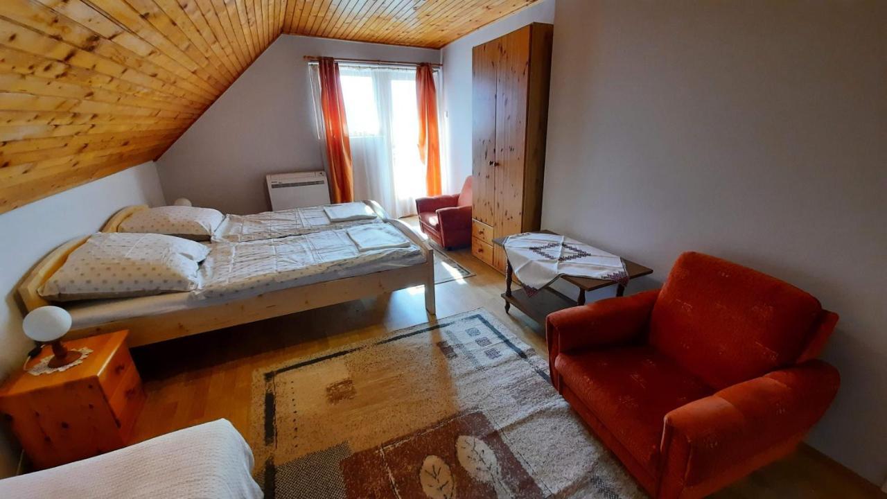 Apartamento Magdaléna Ház Balatonlelle Exterior foto