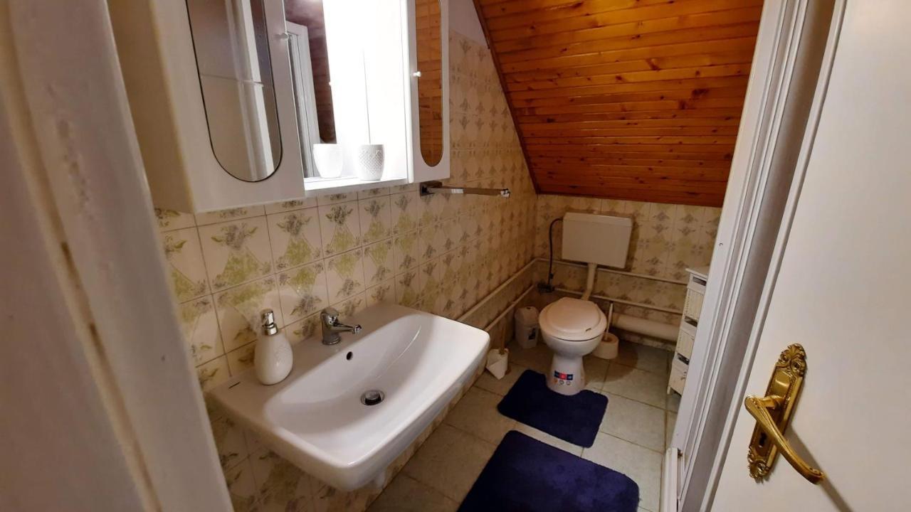 Apartamento Magdaléna Ház Balatonlelle Exterior foto
