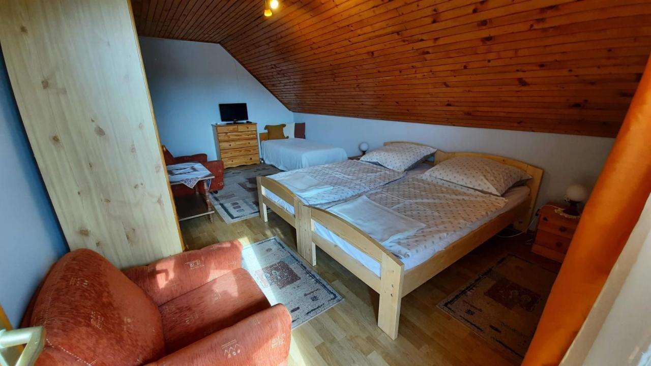 Apartamento Magdaléna Ház Balatonlelle Exterior foto